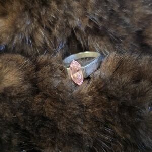 Elegant Pink Gemstone Silver Ring